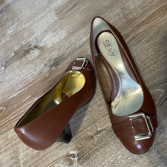 Women’s Heels / Shoes, euroSoft, Size 8 - Picture 11 of 14